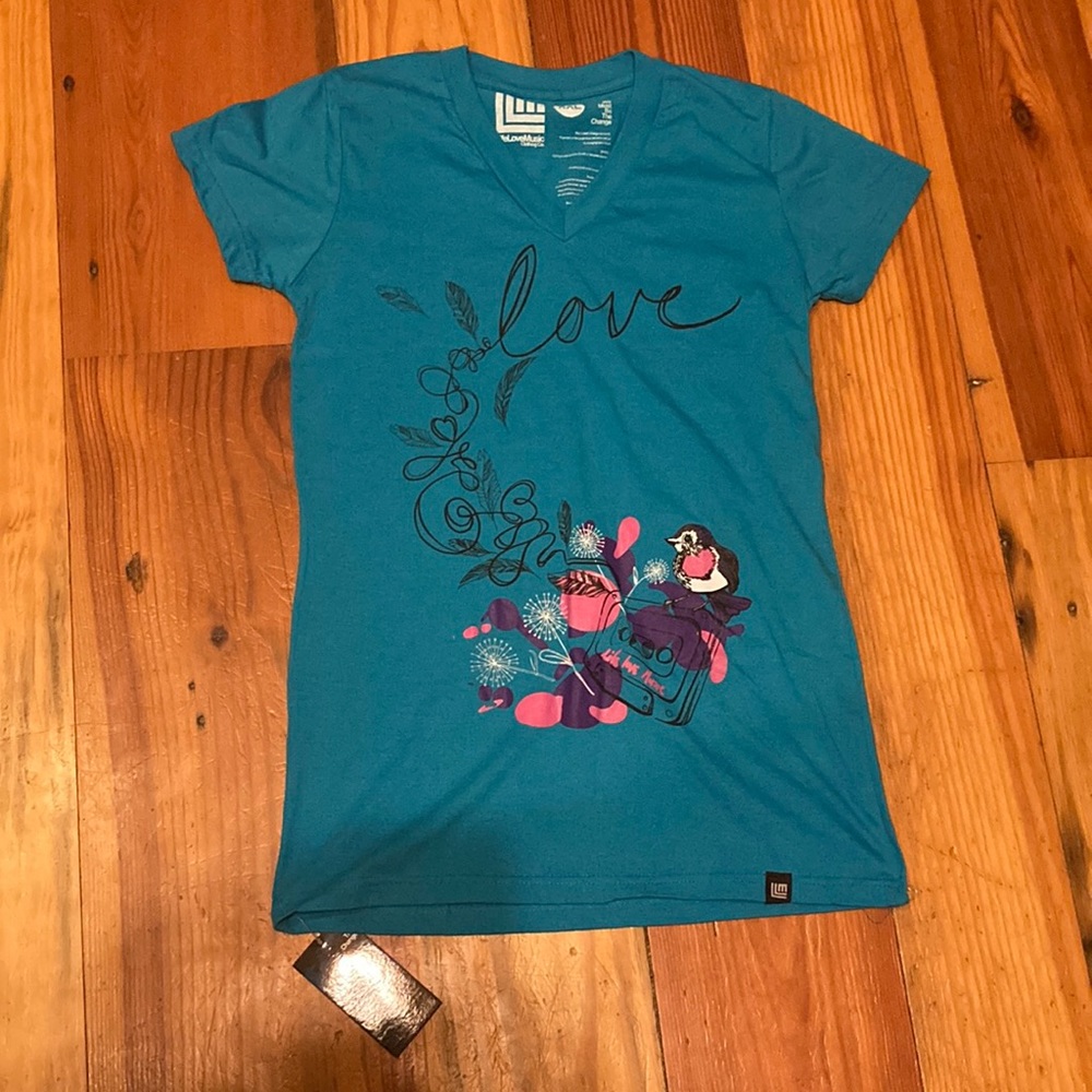 NWT Life love music blue top with bird/flowers/cassette tape Sz XXL